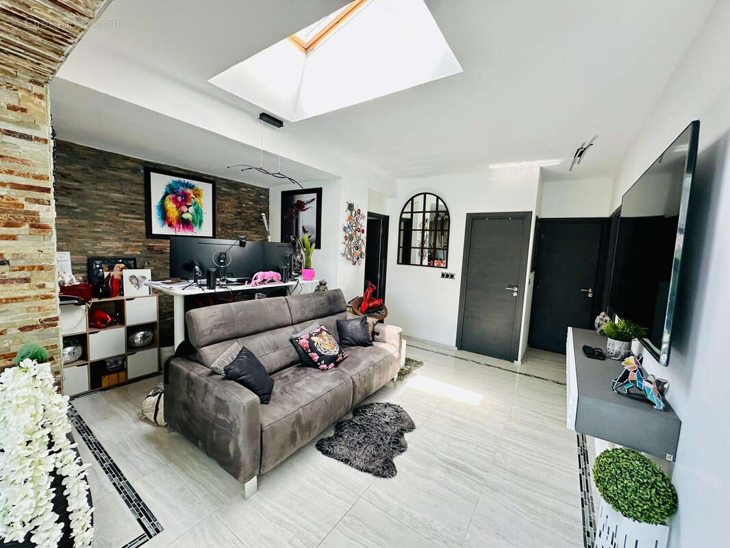 Maison à SIX-FOURS-LES-PLAGES