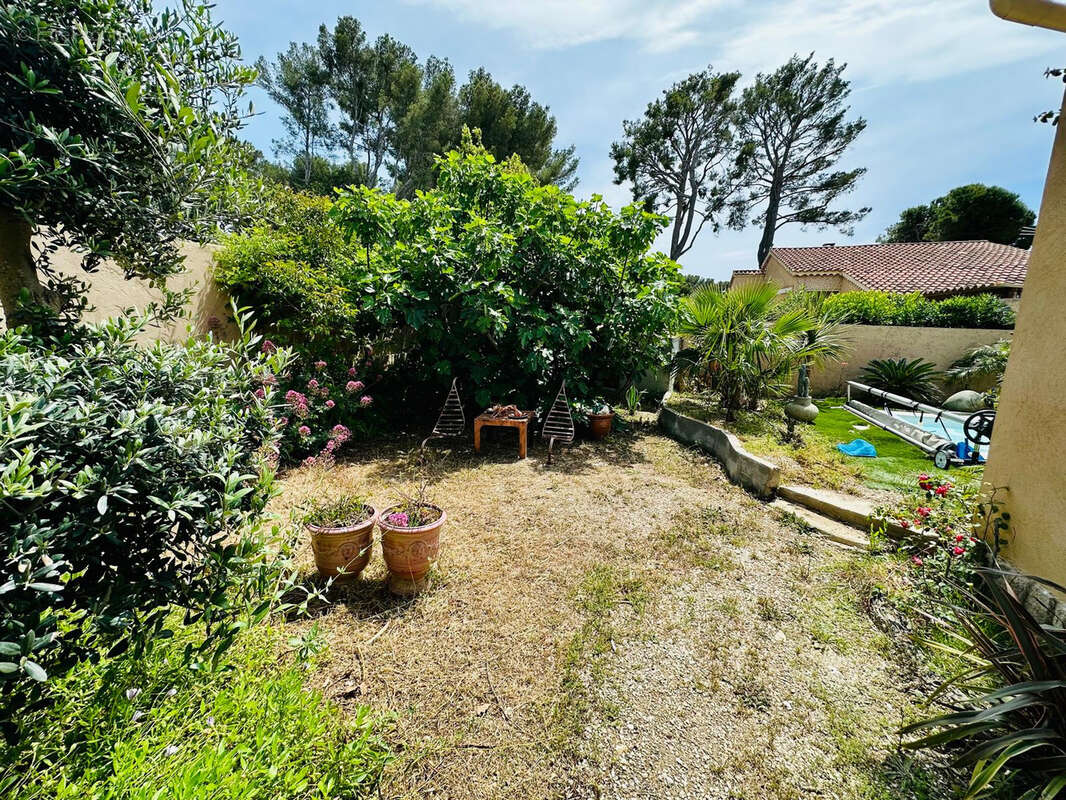 Maison à SIX-FOURS-LES-PLAGES