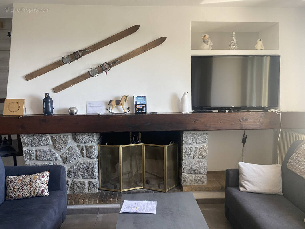 Appartement à FONT-ROMEU-ODEILLO-VIA