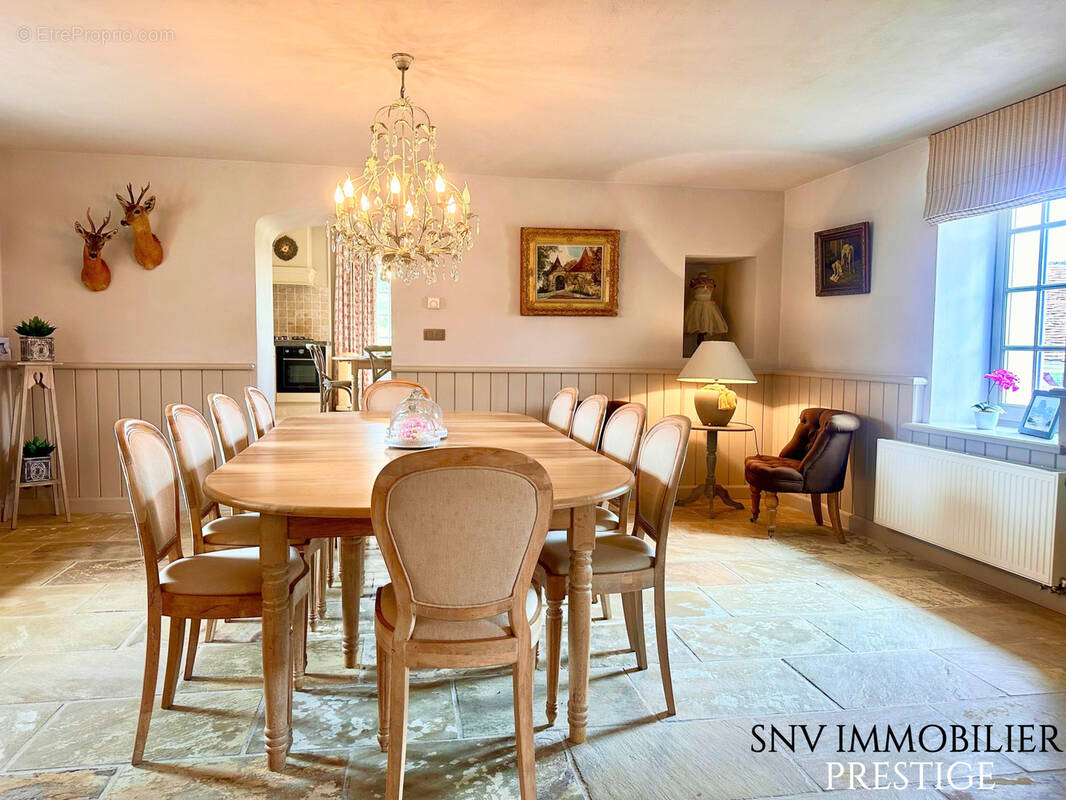 Maison à PARAY-LE-MONIAL