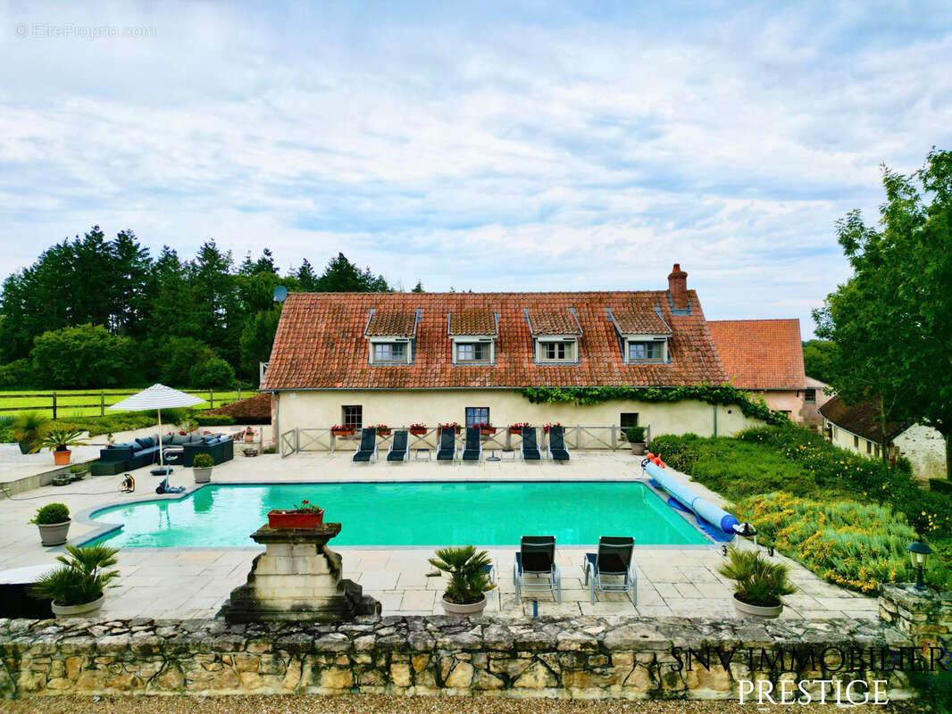 Maison à PARAY-LE-MONIAL