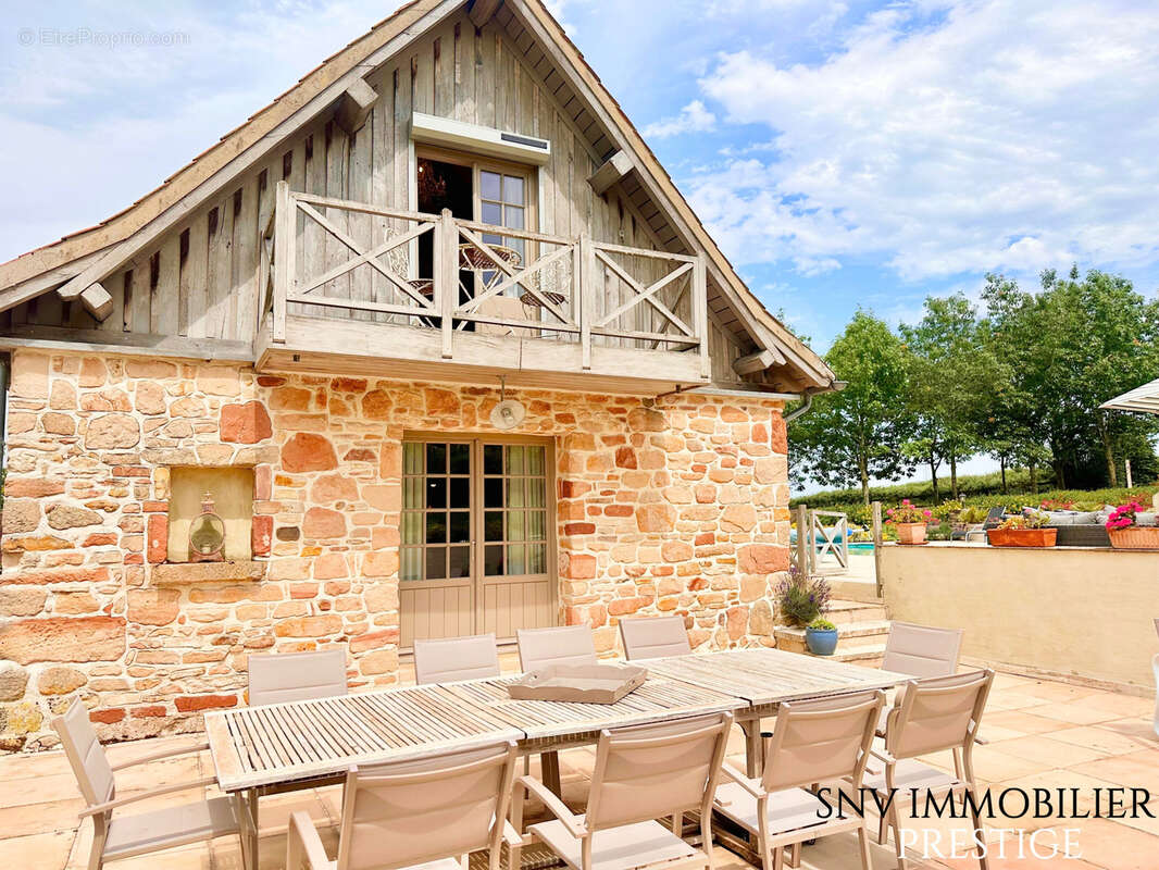 Maison à PARAY-LE-MONIAL