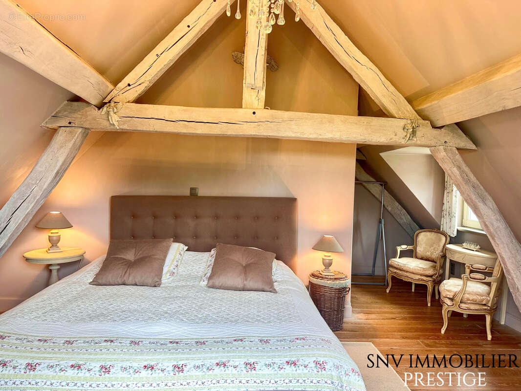 Maison à PARAY-LE-MONIAL