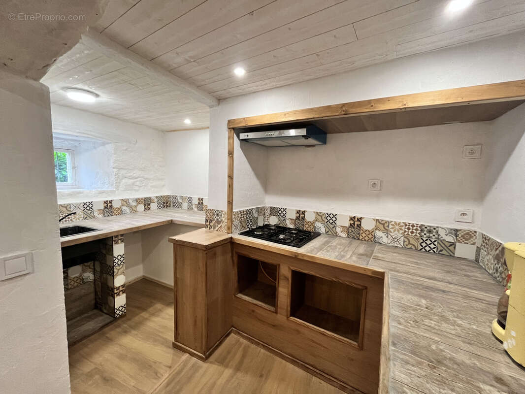 Maison à SAINT-LAURENT-SUR-SEVRE