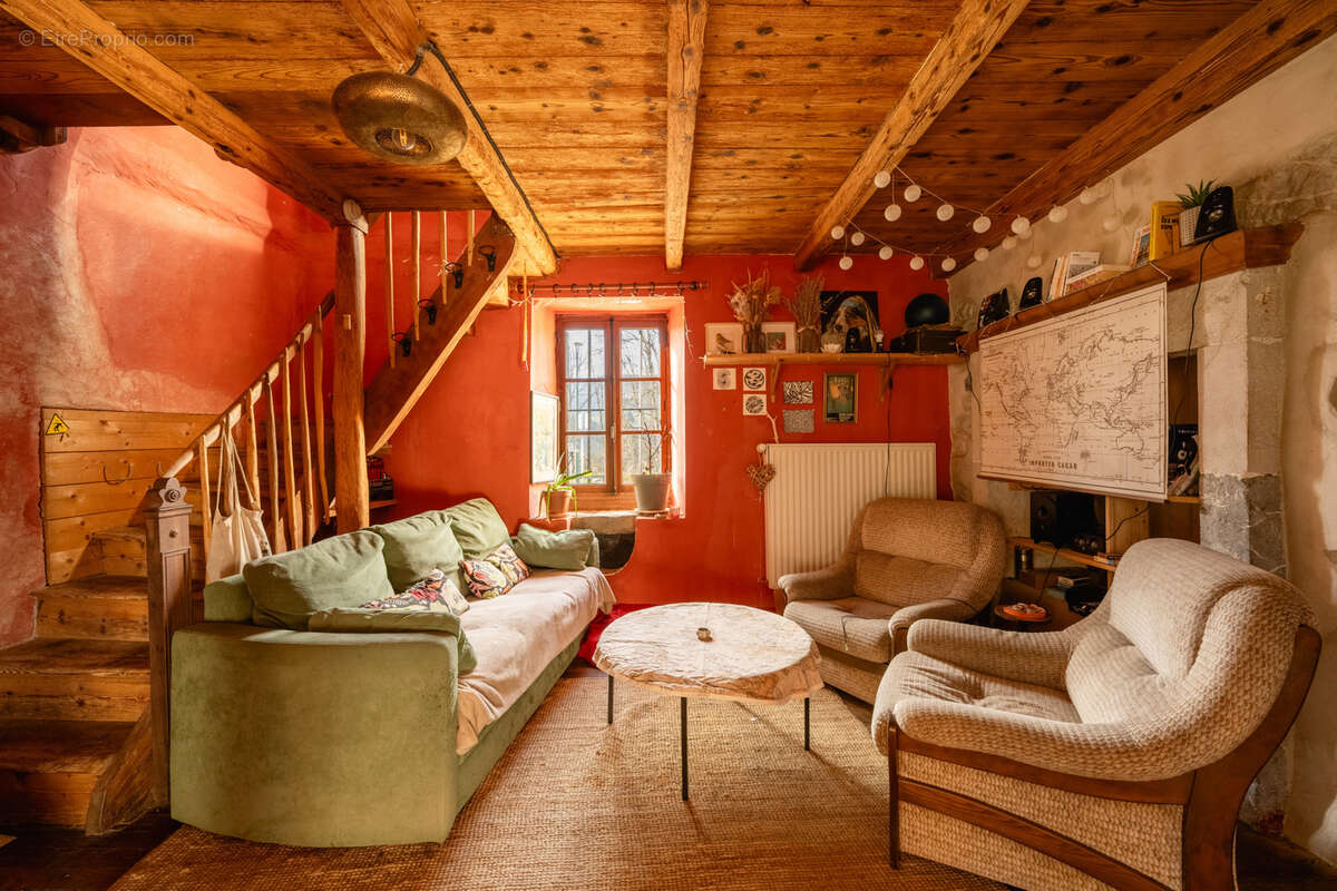 Maison à LESCHERAINES