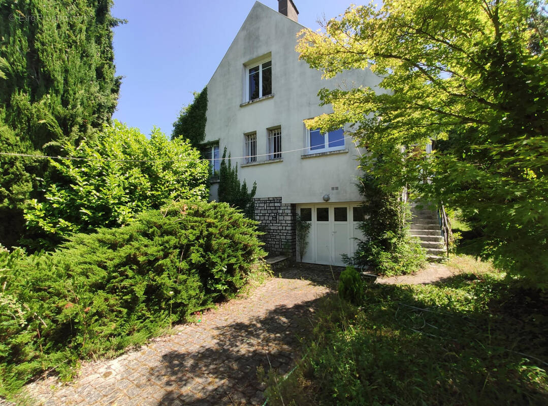 Maison à MEUNG-SUR-LOIRE