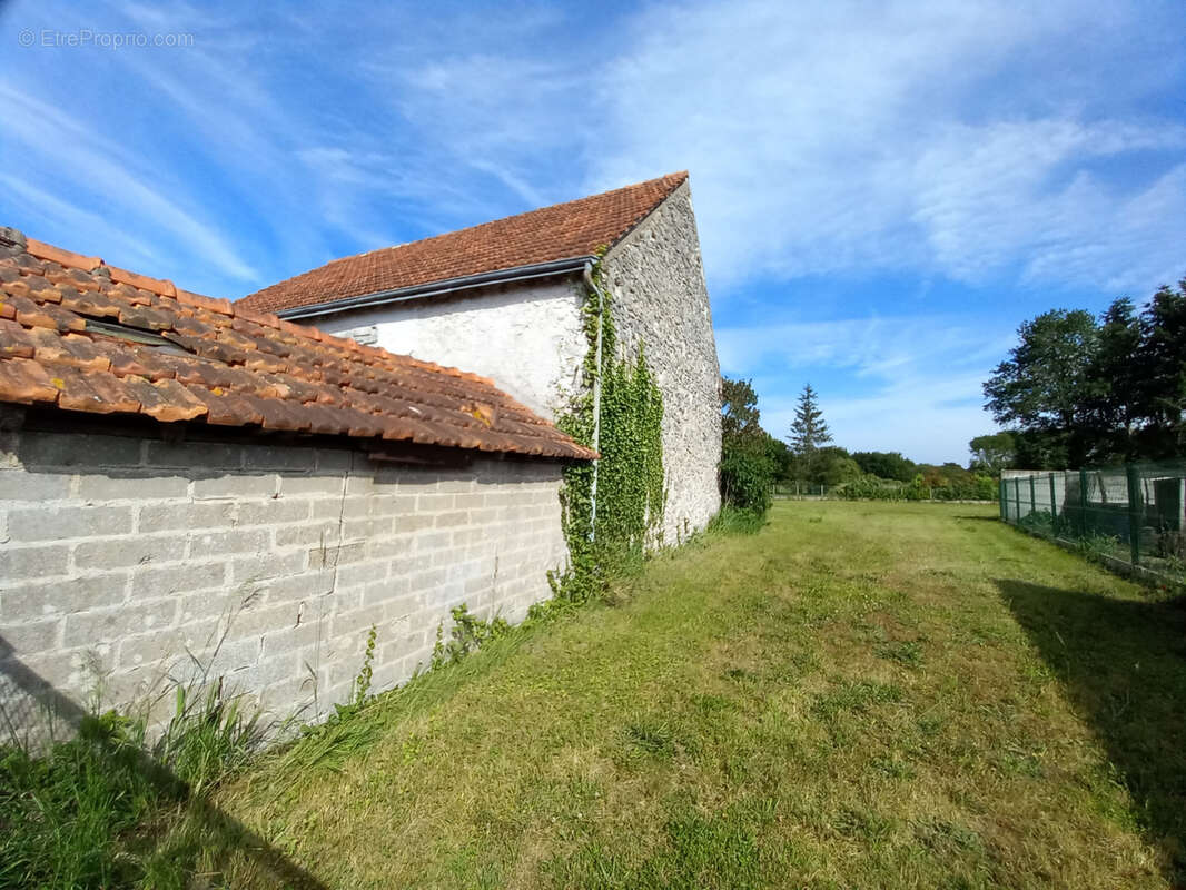 Autre à LAILLY-EN-VAL