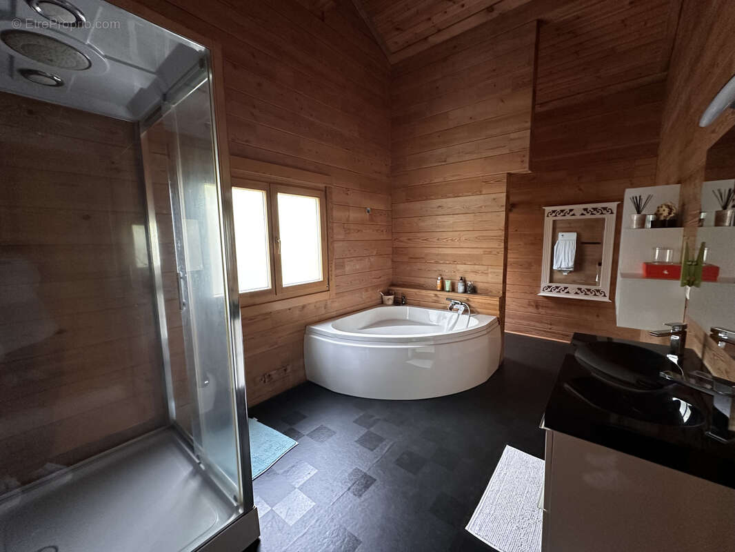 Maison à CARCASSONNE