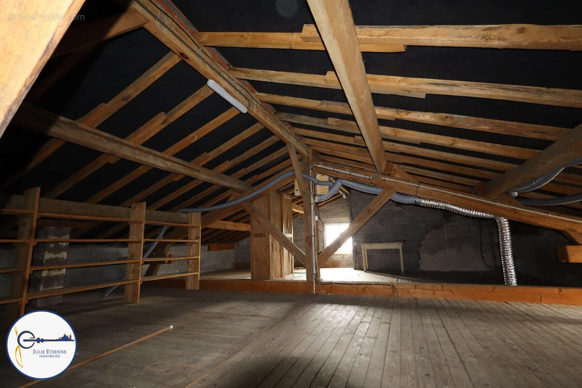 Maison à DOMEVRE-SUR-DURBION