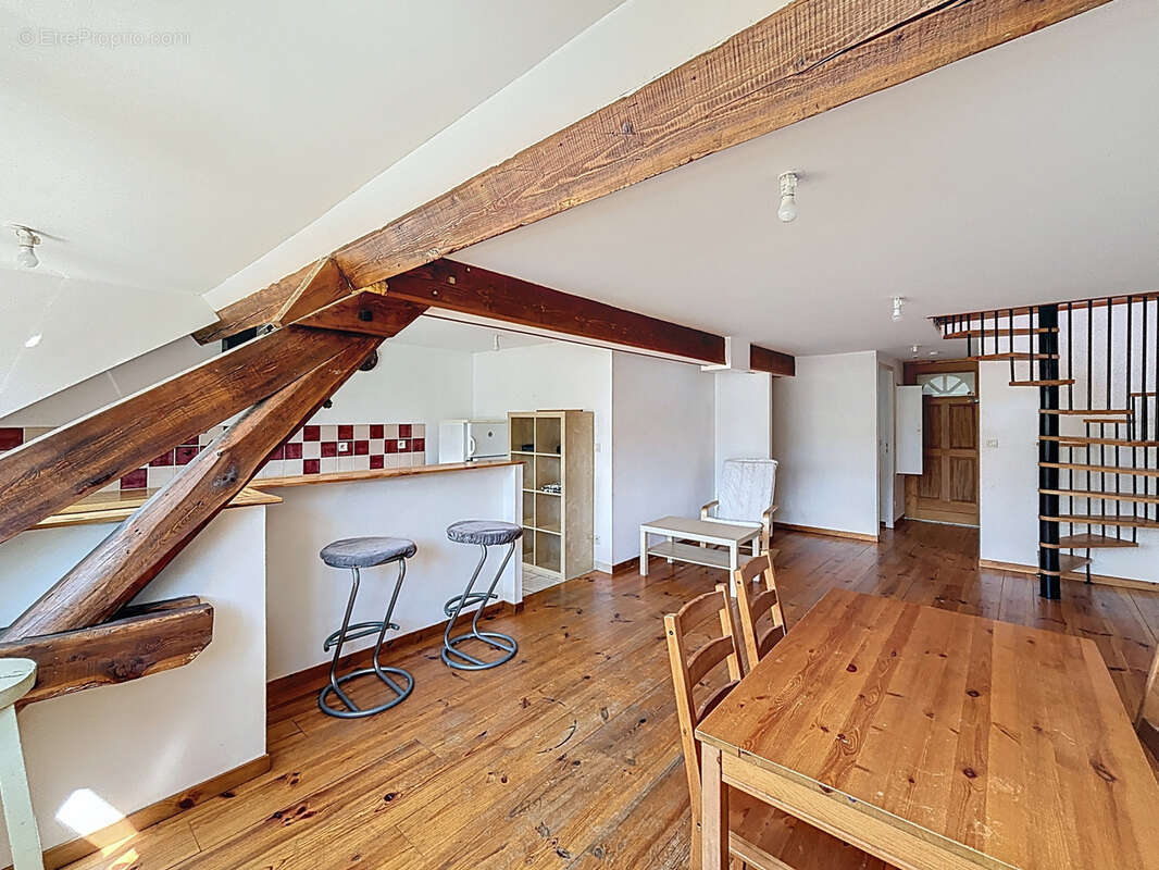 Appartement à JAUSIERS