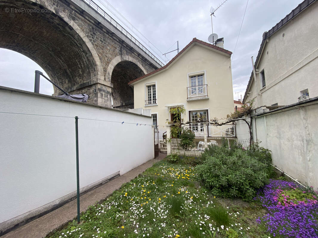 Maison à JOINVILLE-LE-PONT