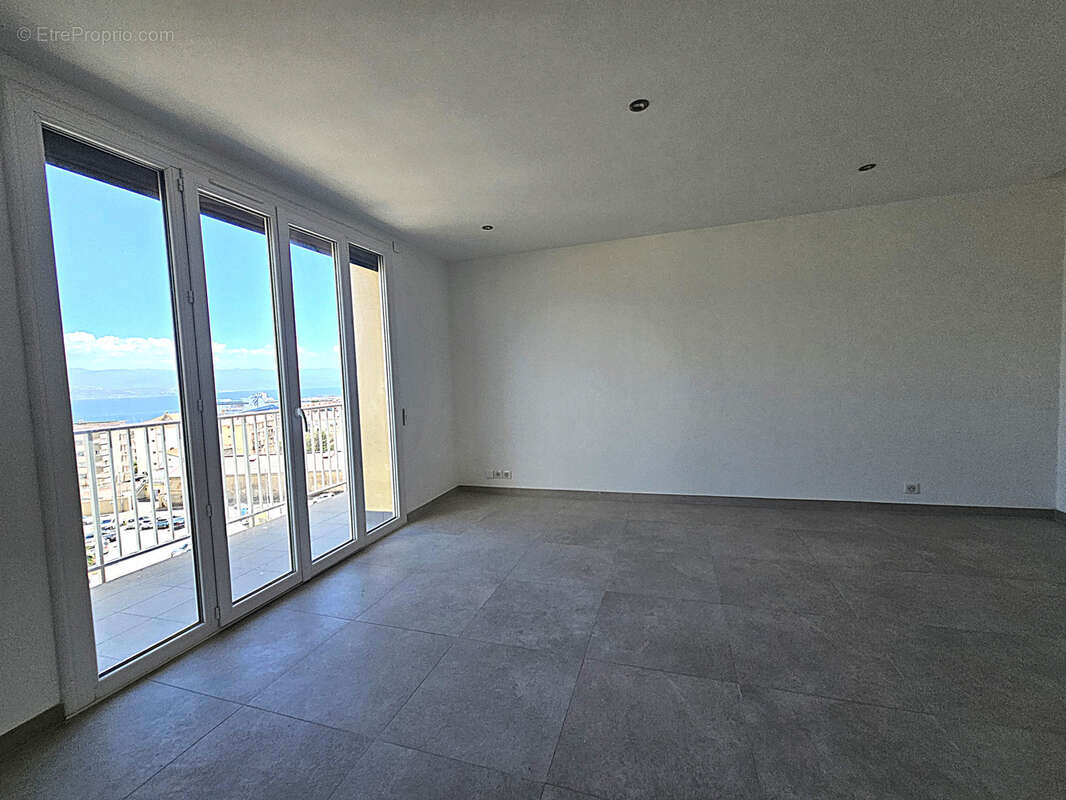 Appartement à AJACCIO