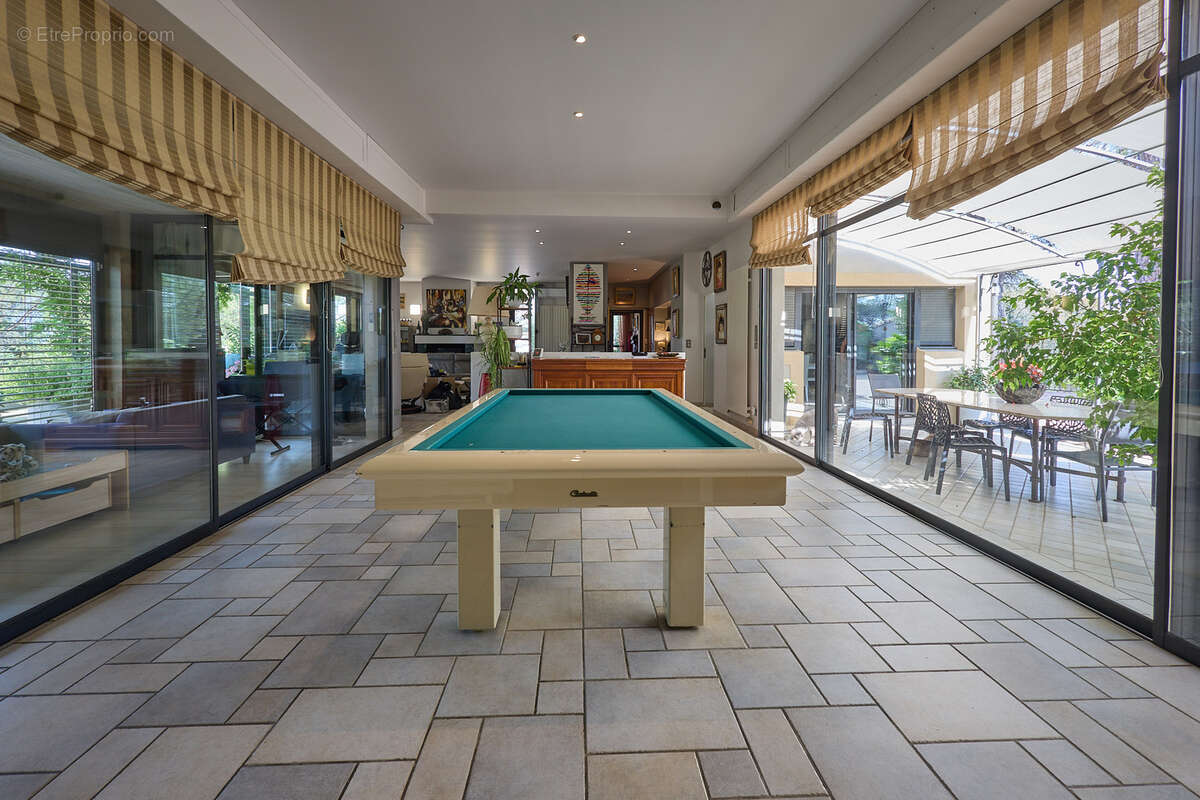 Maison à VILLEDUBERT