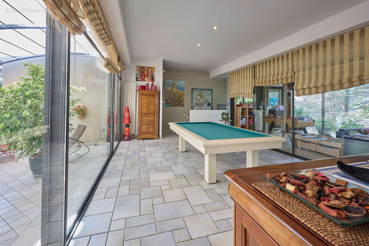 Maison à VILLEDUBERT