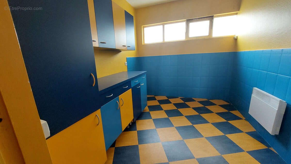 Commerce à DOMBASLE-SUR-MEURTHE