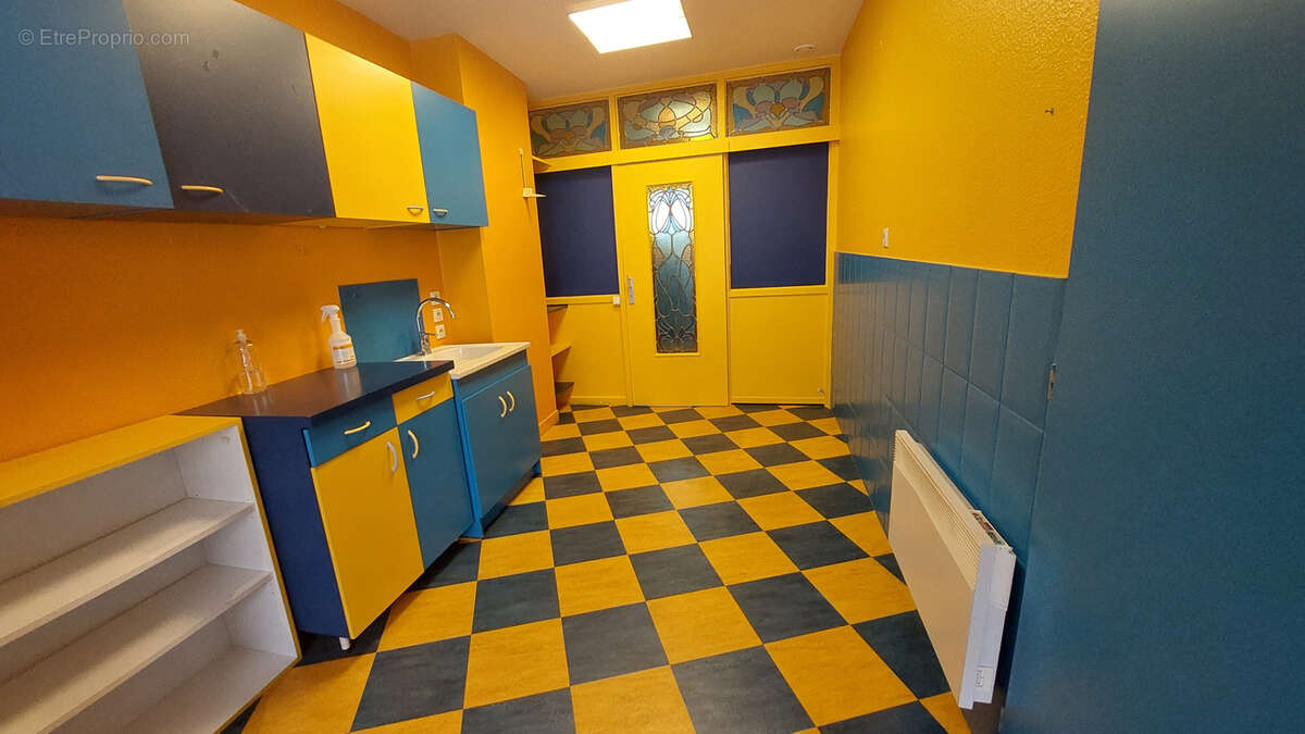 Commerce à DOMBASLE-SUR-MEURTHE