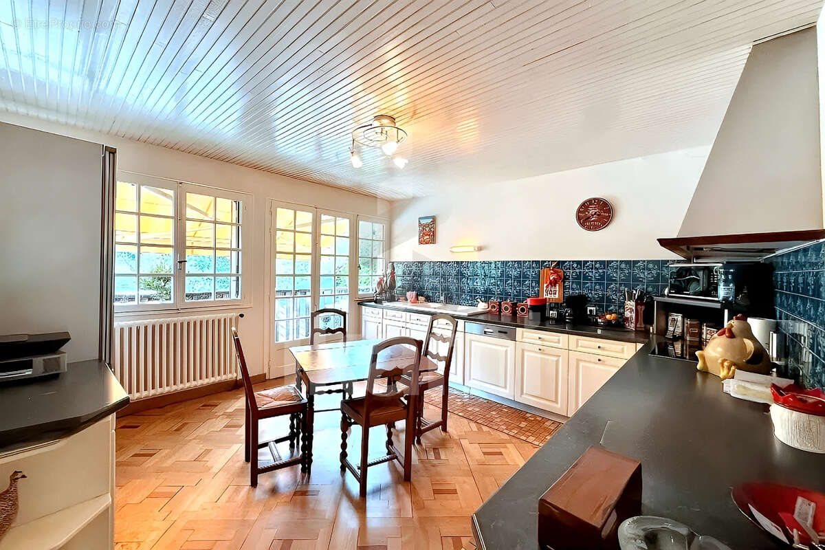 Appartement à DOUCIER