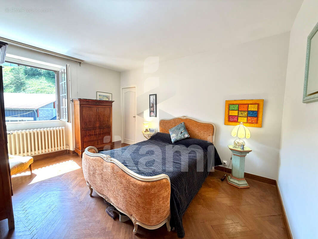 Appartement à DOUCIER