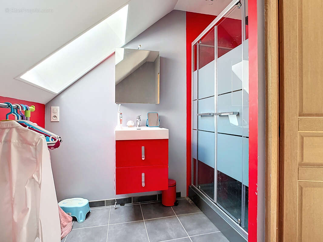 Maison à MONTMIRAIL