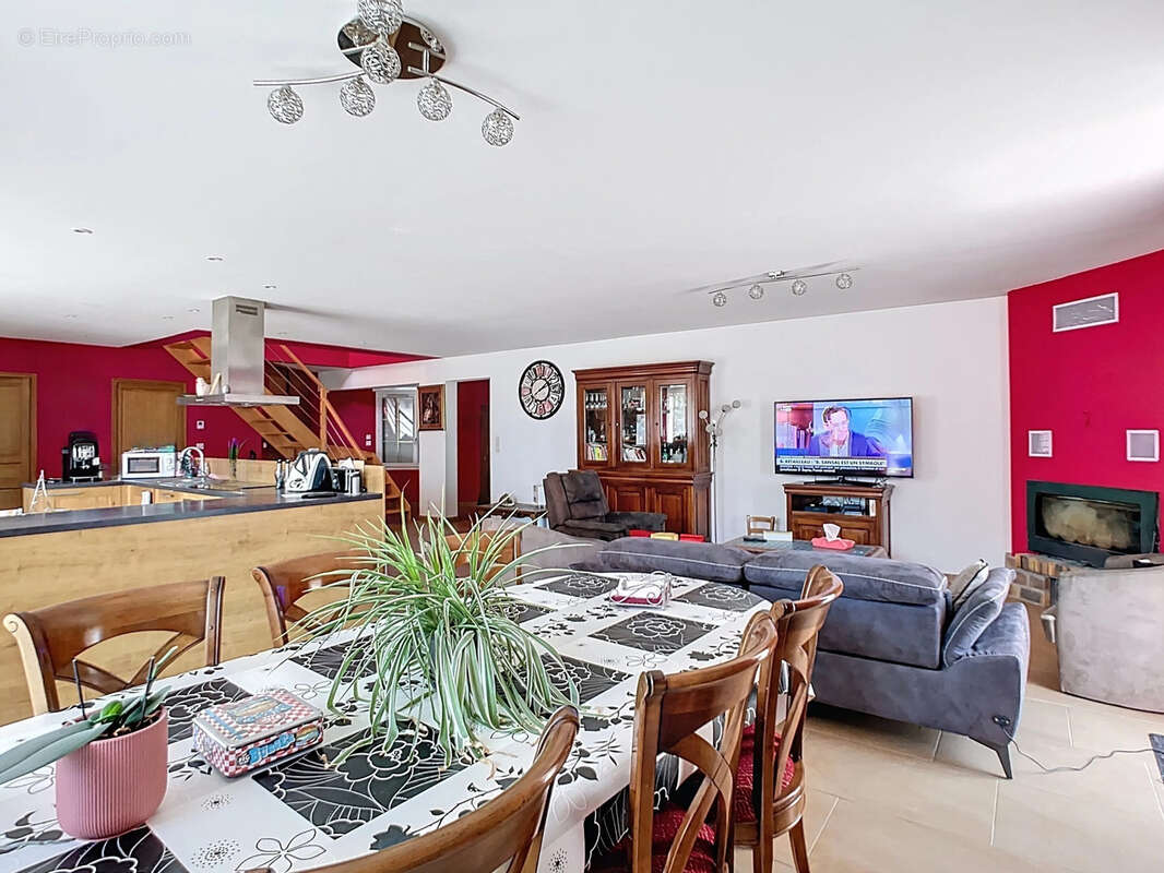 Maison à MONTMIRAIL