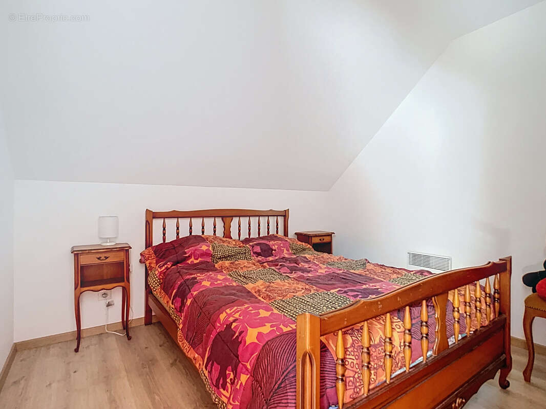 Maison à MONTMIRAIL