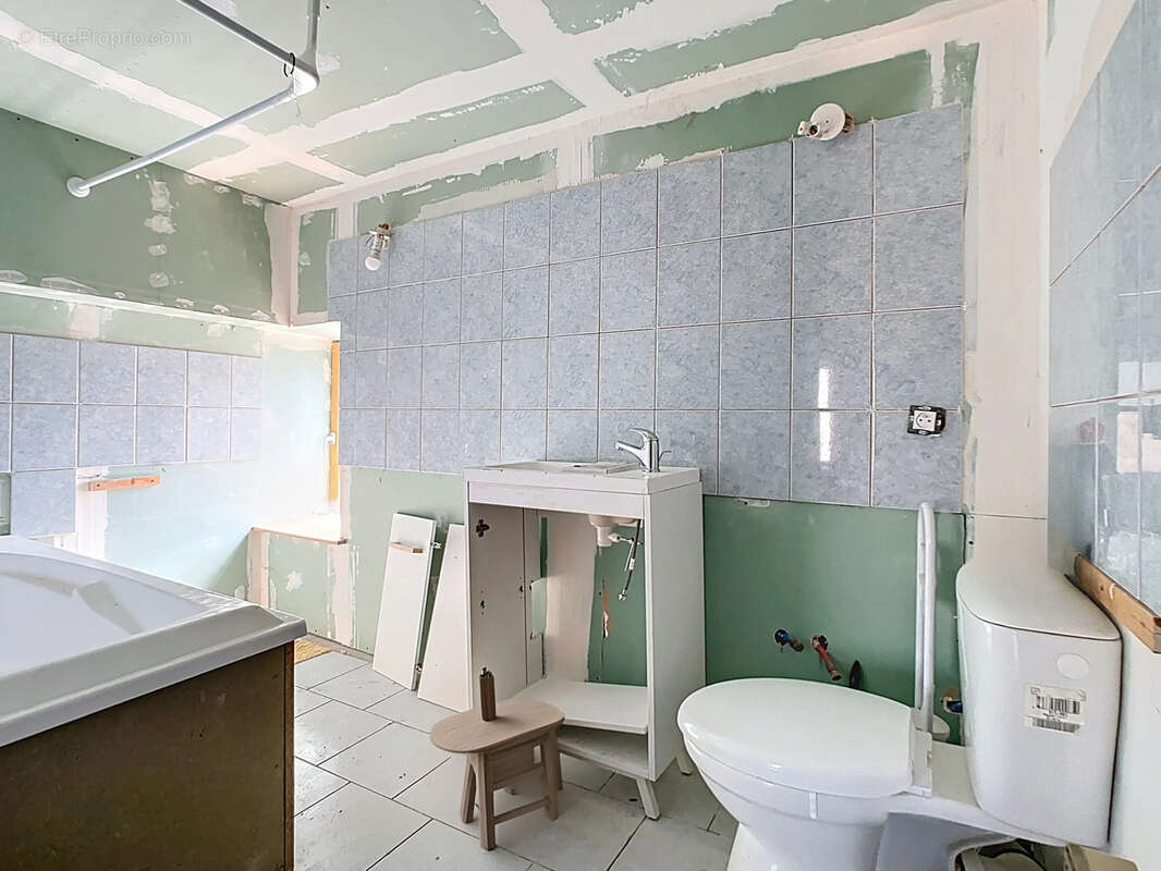 Maison à MONTMIRAIL