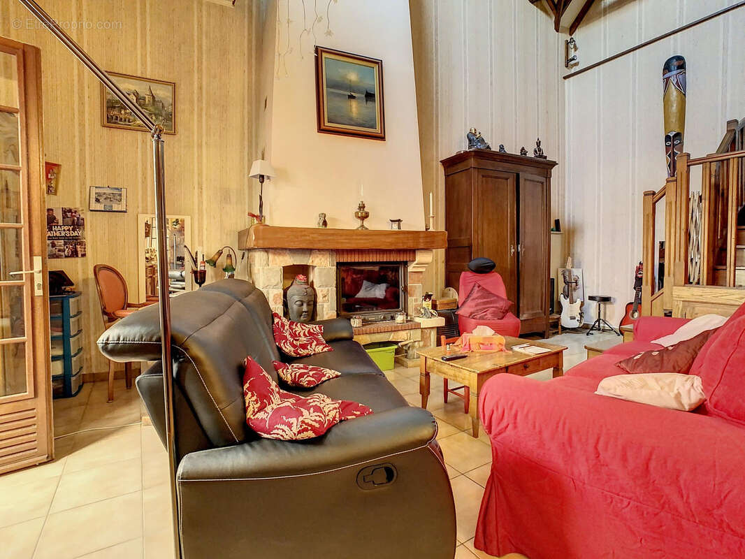 Maison à MONTMIRAIL