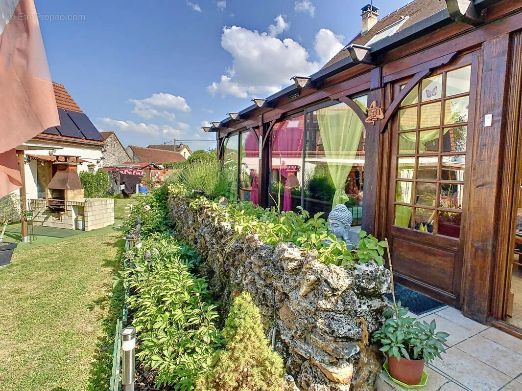 Maison à MONTMIRAIL