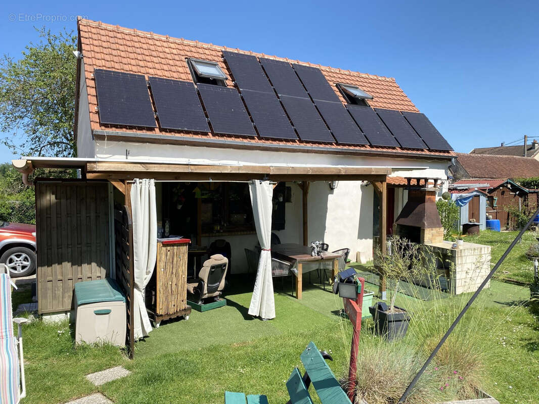 Maison à MONTMIRAIL