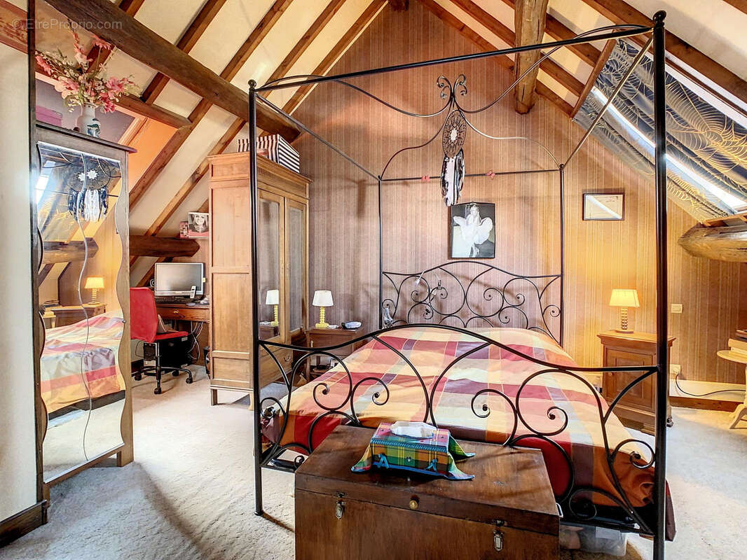 Maison à MONTMIRAIL