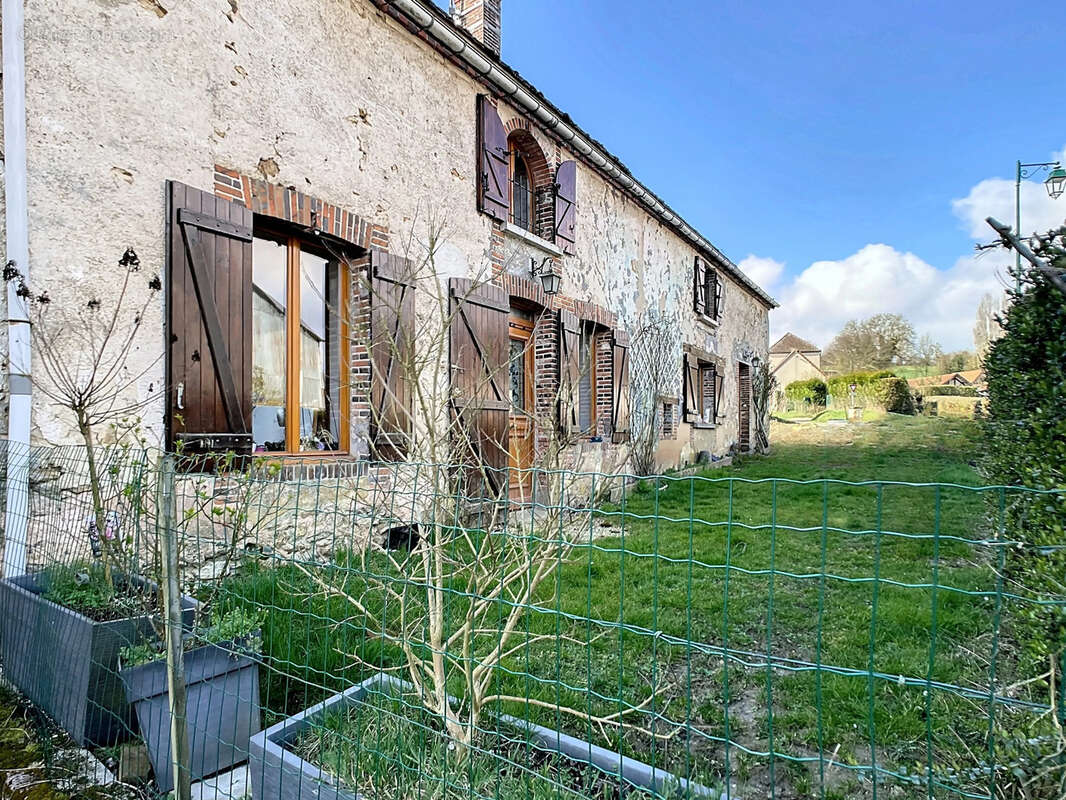 Maison à MONTMIRAIL