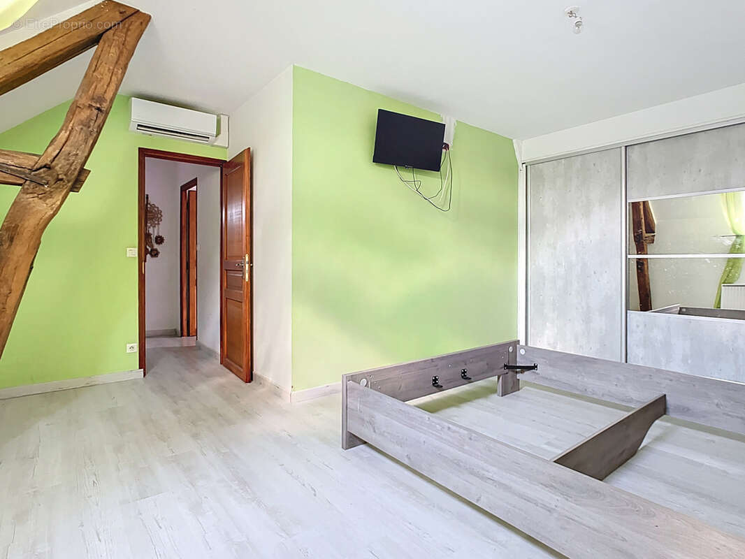 Maison à MONTMIRAIL