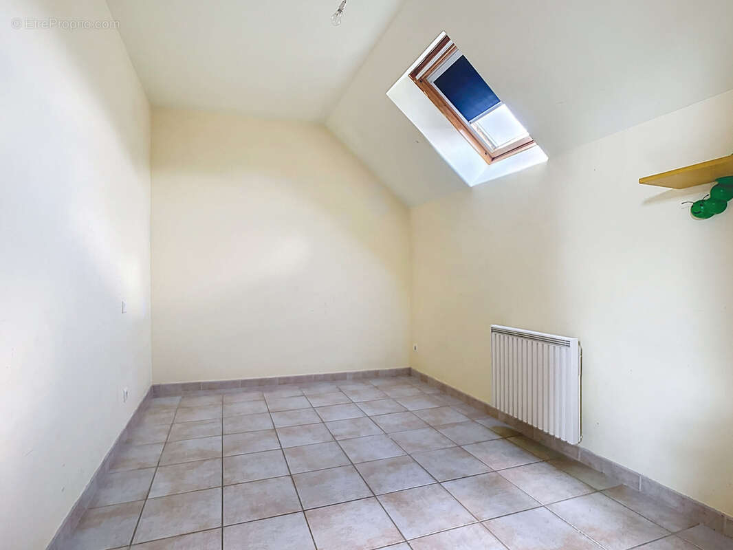 Maison à MONTMIRAIL