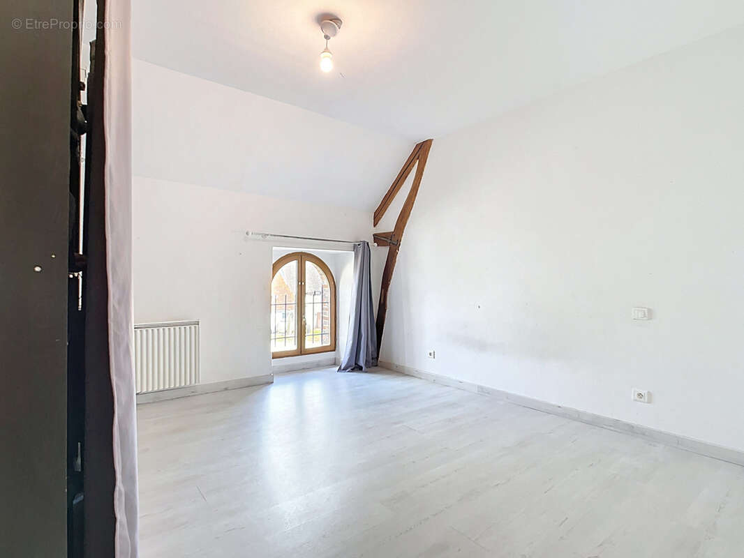 Maison à MONTMIRAIL