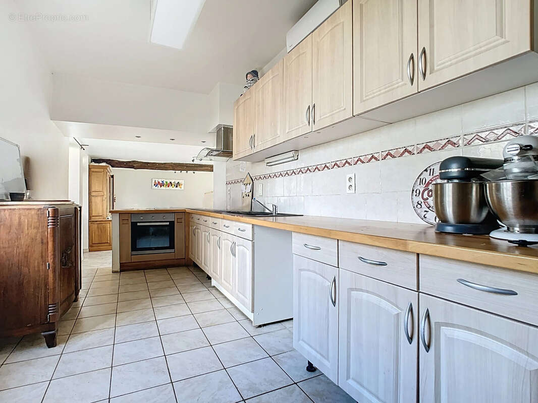 Maison à MONTMIRAIL