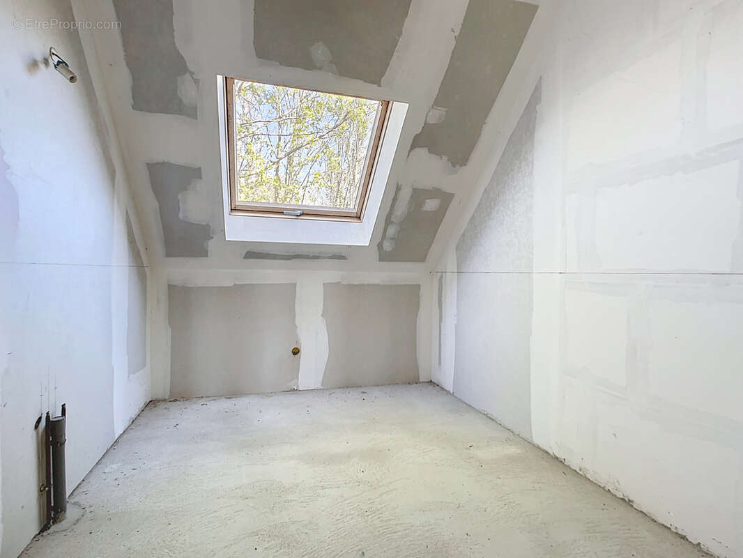 Maison à MONTMIRAIL