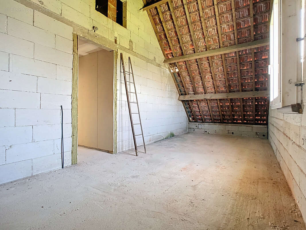 Maison à MONTMIRAIL