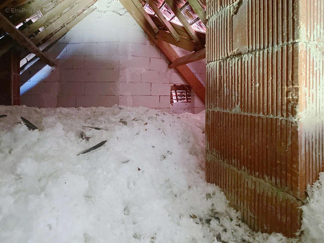 Maison à MONTMIRAIL