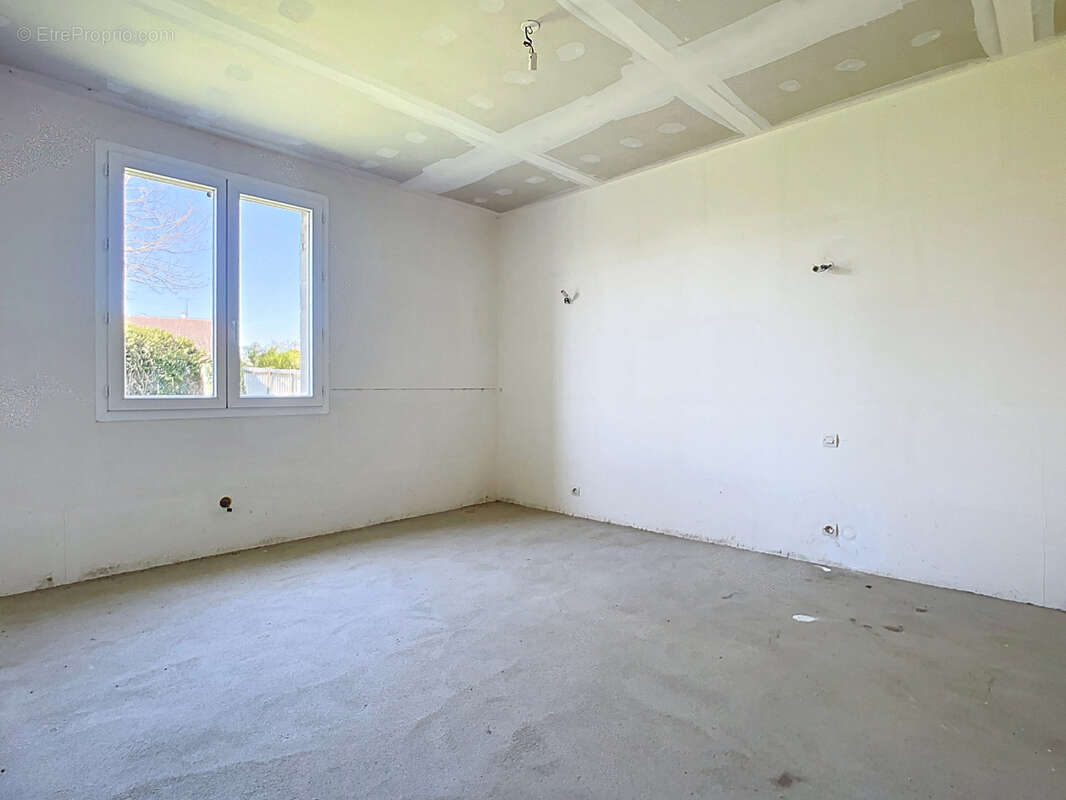 Maison à MONTMIRAIL