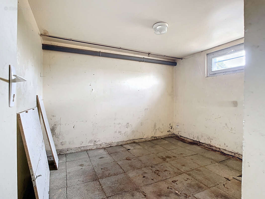 Maison à MONTMIRAIL