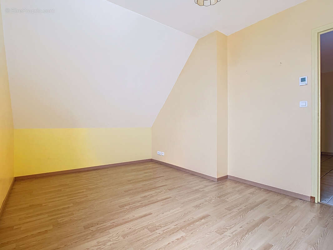 Maison à MONTMIRAIL