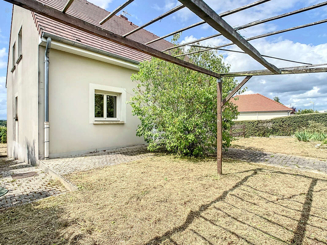 Maison à MONTMIRAIL