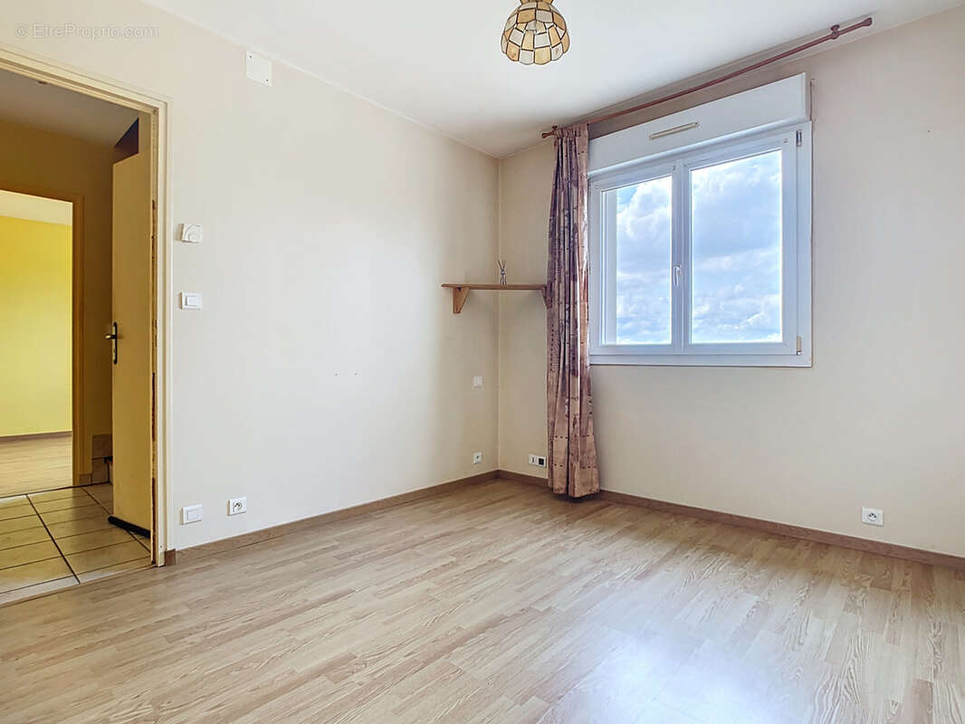 Maison à MONTMIRAIL