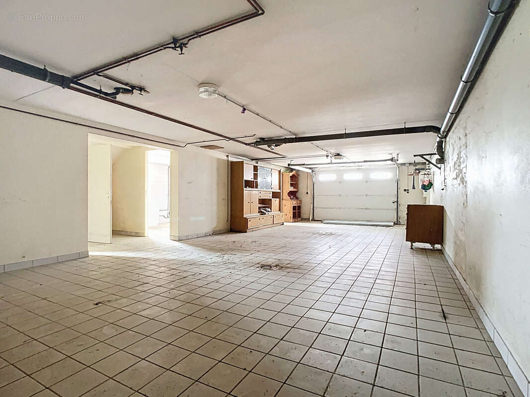 Maison à MONTMIRAIL