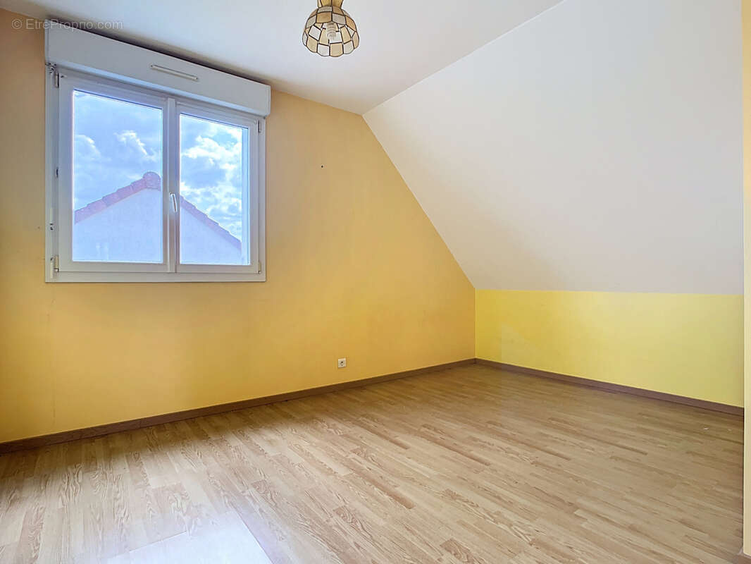 Maison à MONTMIRAIL