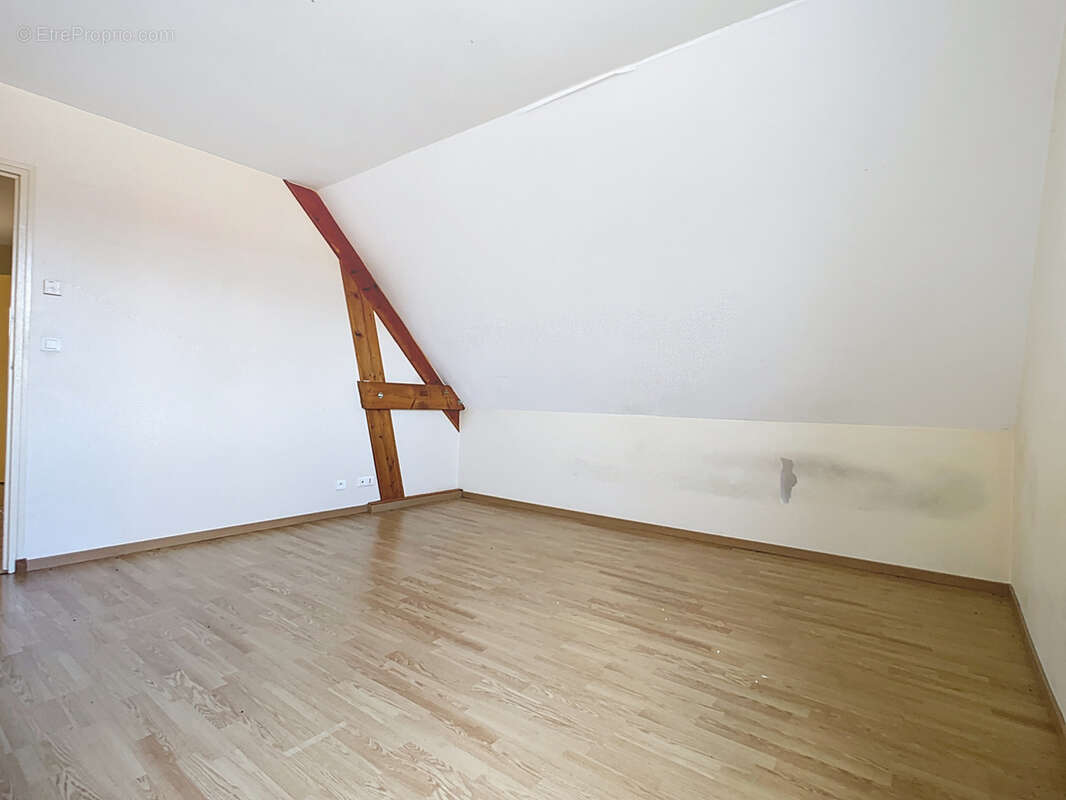 Maison à MONTMIRAIL