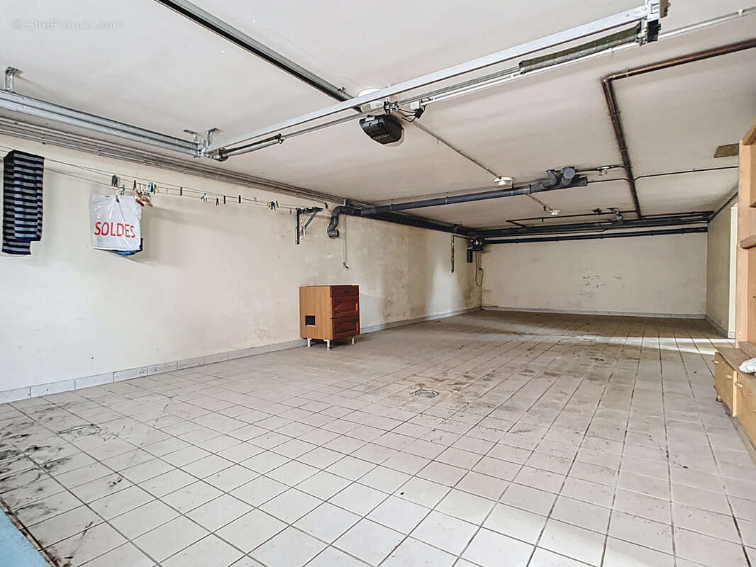 Maison à MONTMIRAIL