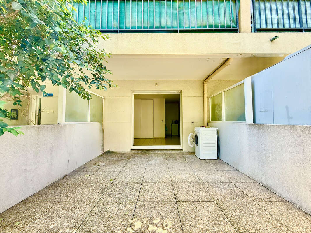Appartement à MARSEILLE-3E