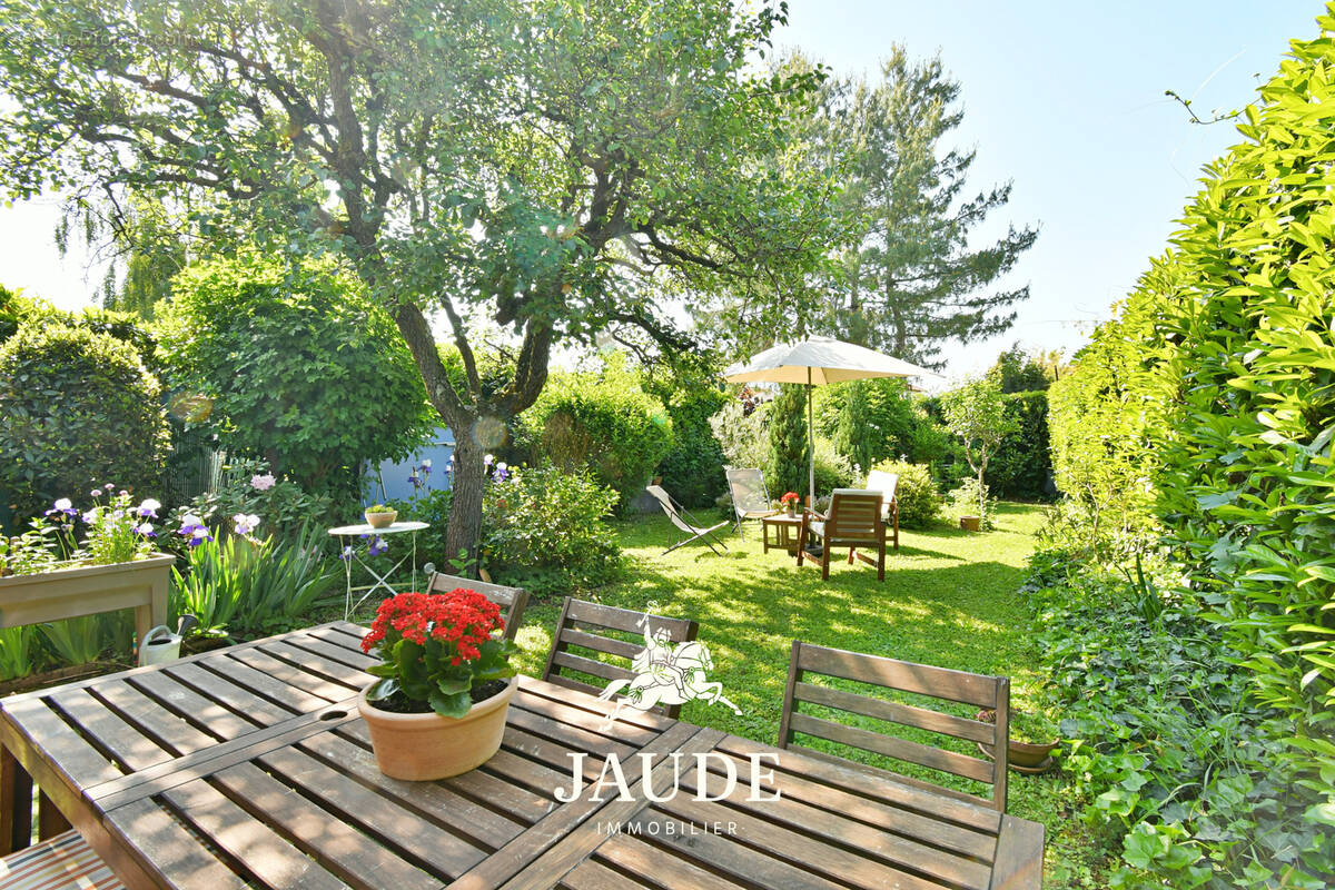 Maison à CLERMONT-FERRAND