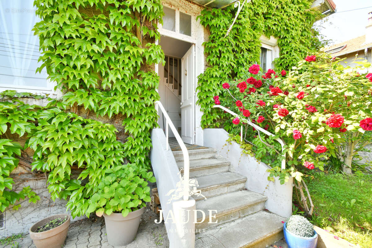 Maison à CLERMONT-FERRAND